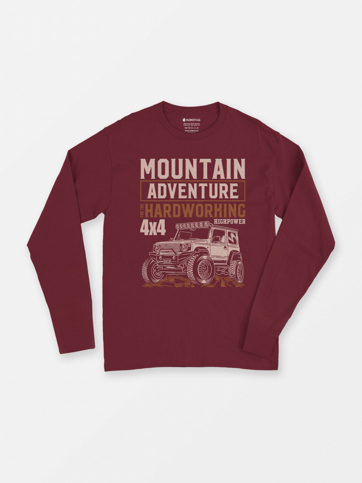 Mountain Adventure - Long Sleeve T-Shirt