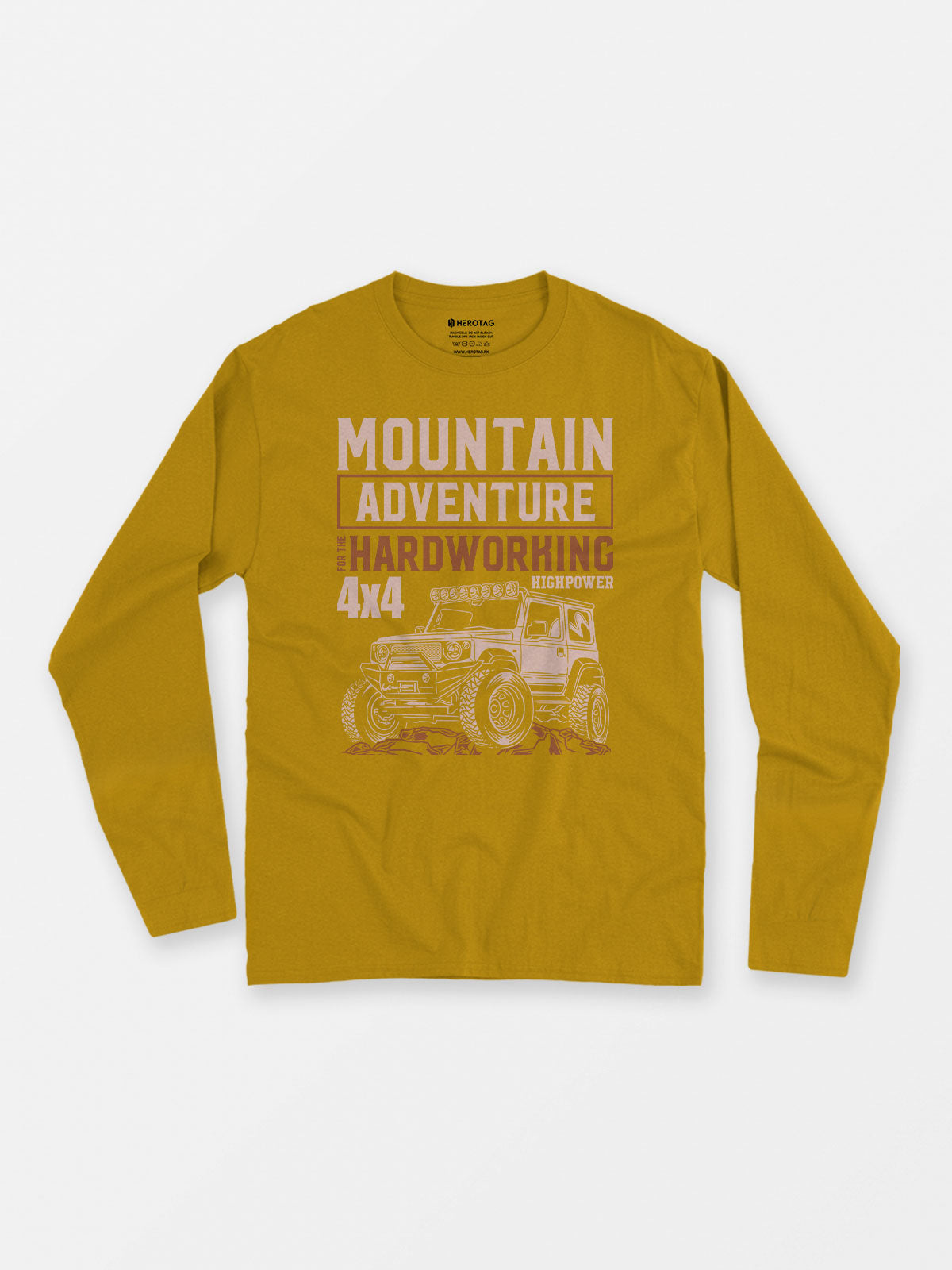 Mountain Adventure - Long Sleeve T-Shirt